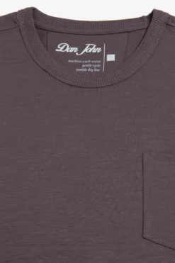 Aubergine crew-neck T-shirt with chest pocket