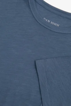 Avion crewneck t-shirt with chest pocket