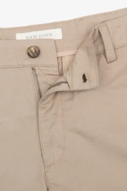 Beige gabardine Bermuda shorts