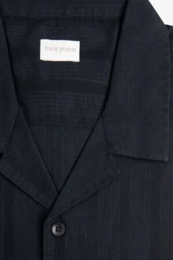 Black woven Hawaiian shirt
