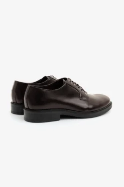 Brown classic Derby shoes