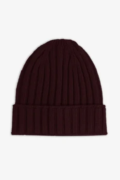 Burgundy Englihs rib beanie