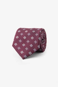 Burgundy micro pattern jacquard tie