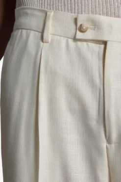 Butter linen blend trousers with pleats