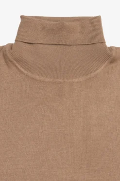 Camel basic turtleneck