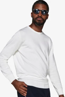 Cream crewneck sweater