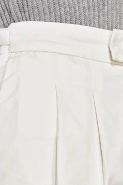 Cream textured Bermuda shorts