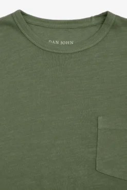 Green crewneck t-shirt with green pocket