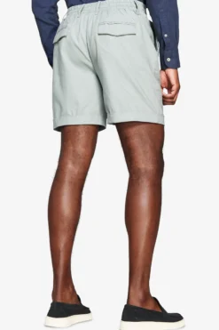 Green linen blend Bermuda shorts