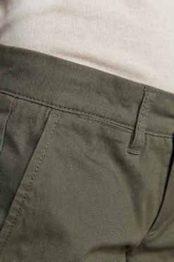 KIDS Green cotton basic chino bermuda shorts