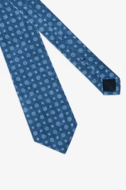 Light blue geometric pattern tie