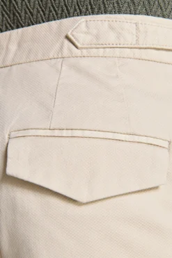Sand textured Bermuda shorts
