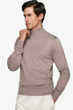 Taupe basic turtleneck