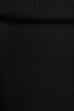 VOLUME Black linen blend bermuda shorts