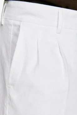 VOLUME White linen blend bermuda shorts