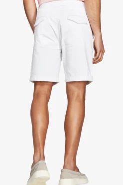 White Herringbone Bermuda shorts