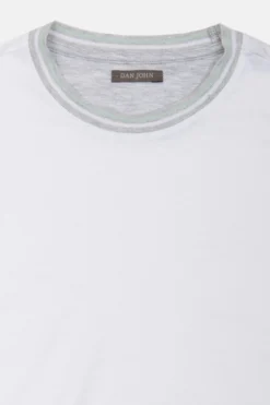 White jersey t-shirt