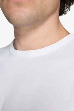 White knit cotton basic t-shirt